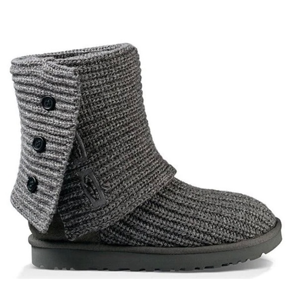 UGG Classic Cardy Button Detailed Knit Boots winter womens 9 - Picture 2 of 7